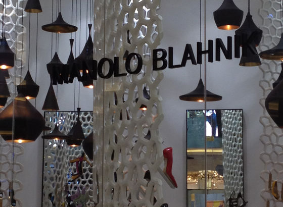 Manolo Blahnik Dubai Mall